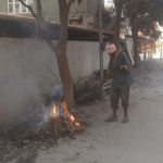 CAUGHT REDHANDED: BBMP worker burning dry waste 5