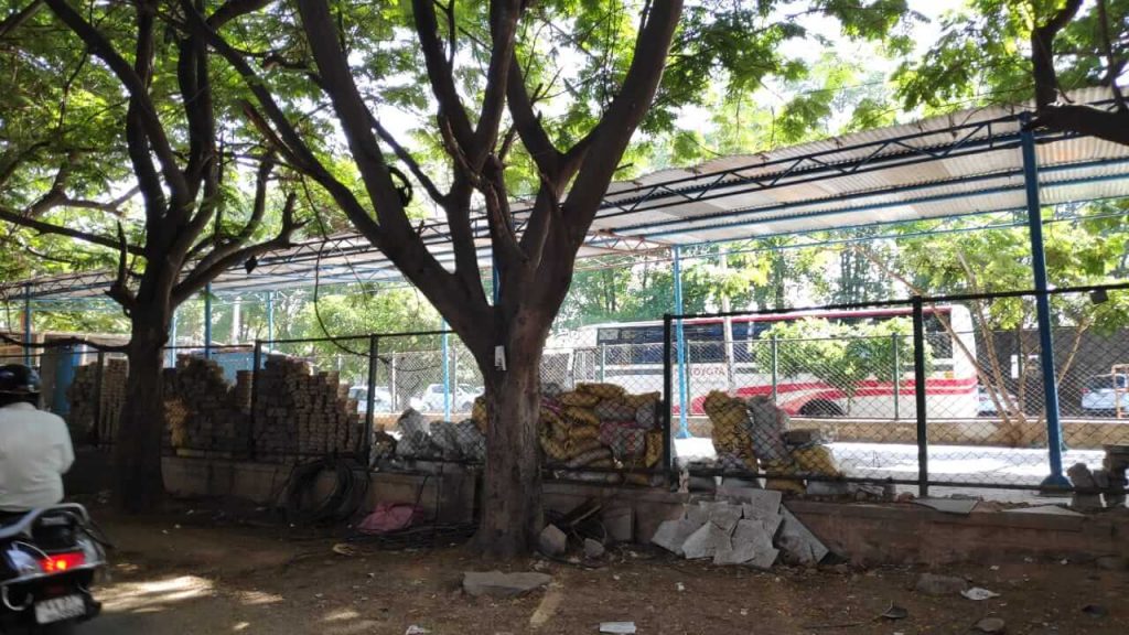 Sai Baba temple in Sector 3 encroaches another section of median park; BBMP looks the other way! 26