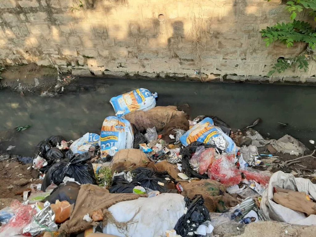 HSR restaurant fined Rs 50,000 for dumping waste in drain 16