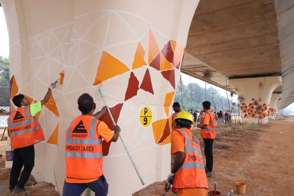 101 pillars of elevated road to airport being beautified by citizens! 2