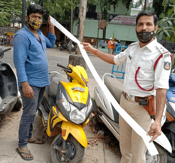 MOST WANTED: He violated traffic rules on 77 occasions; paid Rs 42,500 as fine! 1