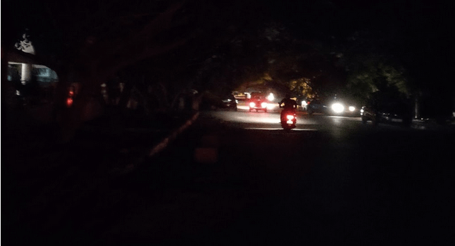 APPALLING: HSR Layout in the dark for months due to dysfunctional streetlights 1