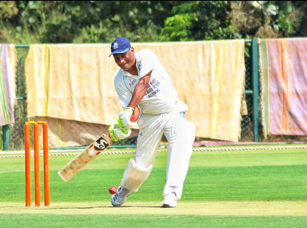 Know your neighbour: Former top order batsman is now chairman of KSCA's state selection committees 3